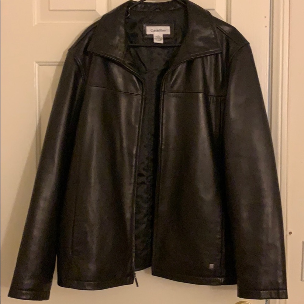 Only wore once. Need extra cash